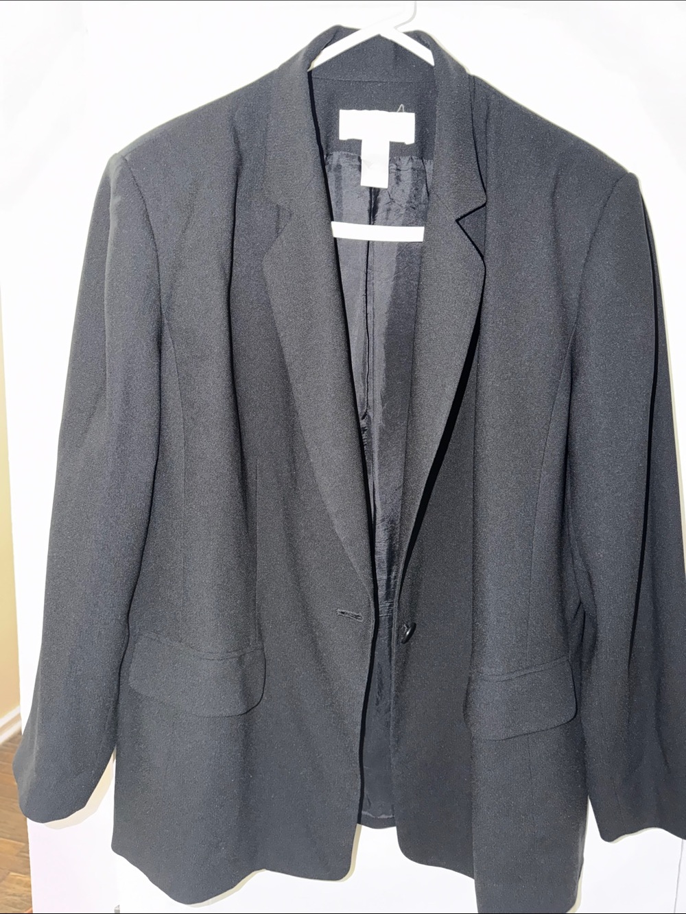 Women’s Black Blazer - Classic Single-Breasted